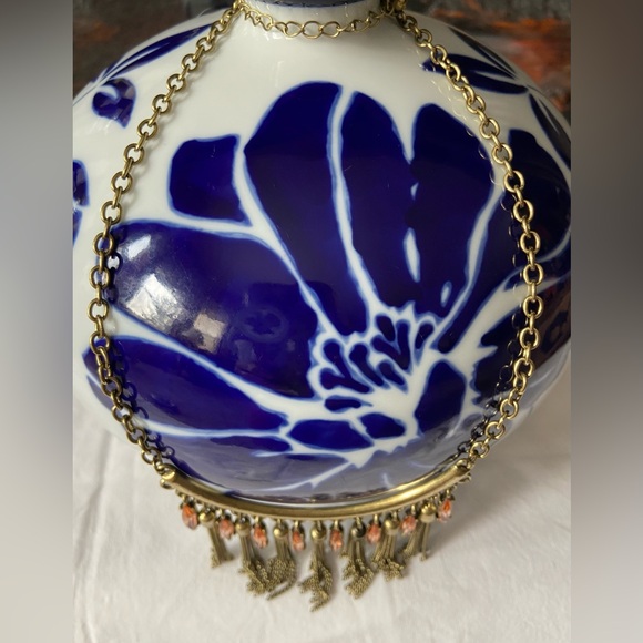 Two Statement Necklaces, Both Unmarked, Retro Costume Jewelry, 1 Gold & 1 Bronze - Picture 9 of 16